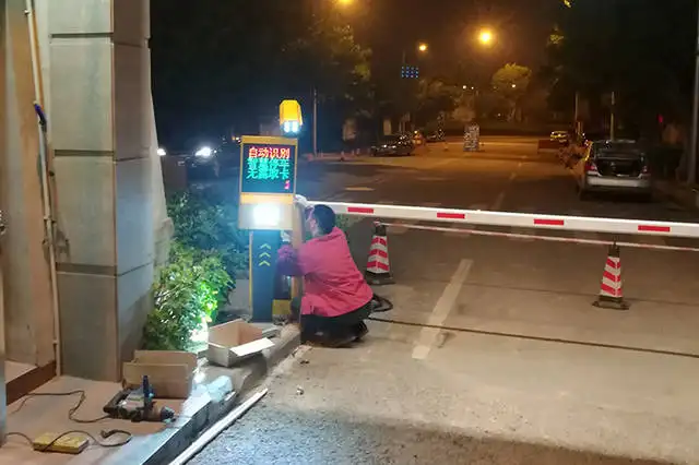 銳方達(dá)科技的智能車牌識(shí)別系統(tǒng)施工流程是怎樣的？